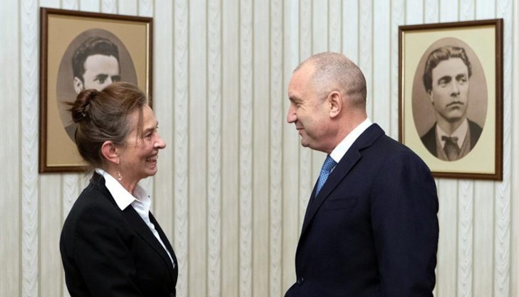 Президентът Румен Радев се срещна с посланика на Германия Ирене Планк