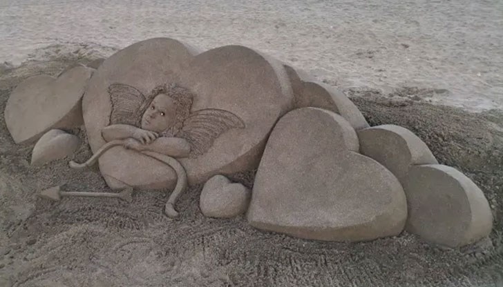 Творбата е дело на авангардните творци Пол и Реми Хогард Творбата е дело на авангардните творци Пол и Реми Хогард