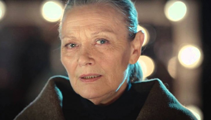 Актрисата ще получи отличието на церемония на 21 февруари Актрисата ще получи отличието на церемония на 21 февруари