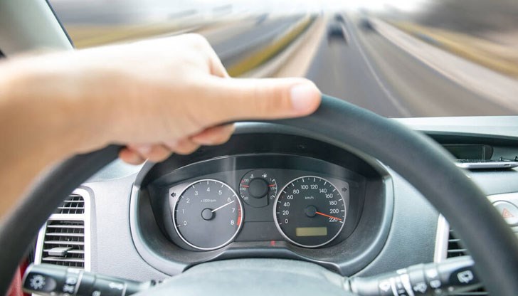 Шофьорът е избягал след проверка на "Дунав мост" Шофьорът е избягал след проверка на "Дунав мост"