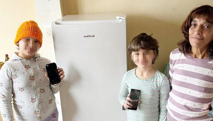 Дени и дечицата ѝ продължават напред към по-добър живот, казаха от организацията "Подай ръка"