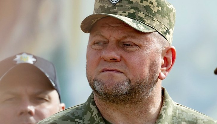 На негово място е назначен командващия сухопътните сили Олександър Сирски На негово място е назначен командващия сухопътните сили Олександър Сирски