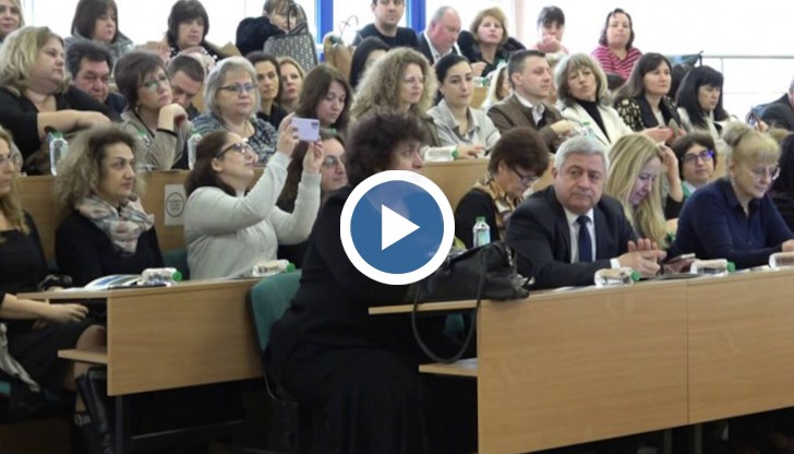 Запознаха училищни директори с приложението на AI в образованието