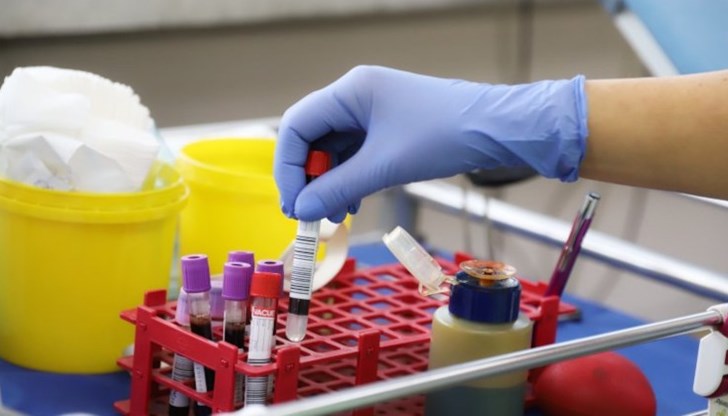 Полицията задържа 39-годишен русенец, който взел от жена във Варна 650 лева срещу уверението, че ще дари кръв Полицията задържа 39-годишен русенец, който взел от жена във Варна 650 лева срещу уверението, че ще дари кръв