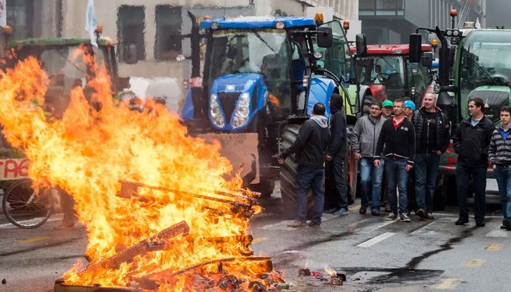 Недоволни фермери излязоха на улицата в целия Европейски съюз