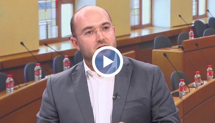 Ние спасихме София от неможенето на спасителите на София, заяви председателят на СОС