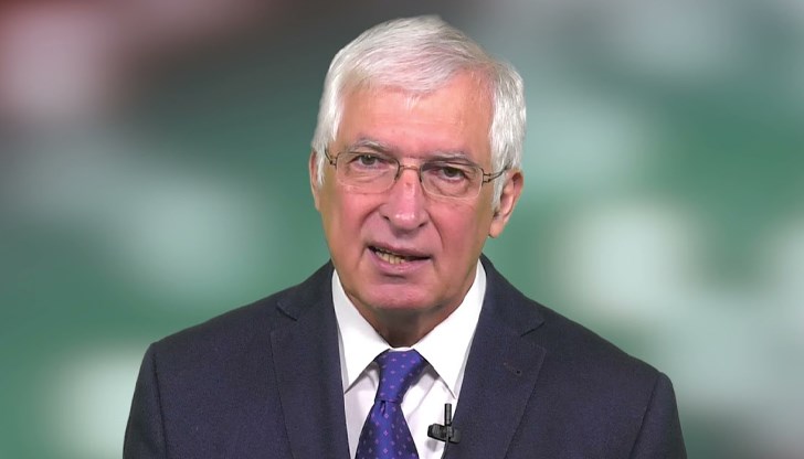 По думите му в България е налице пълна какофония във финансовите показатели По думите му в България е налице пълна какофония във финансовите показатели