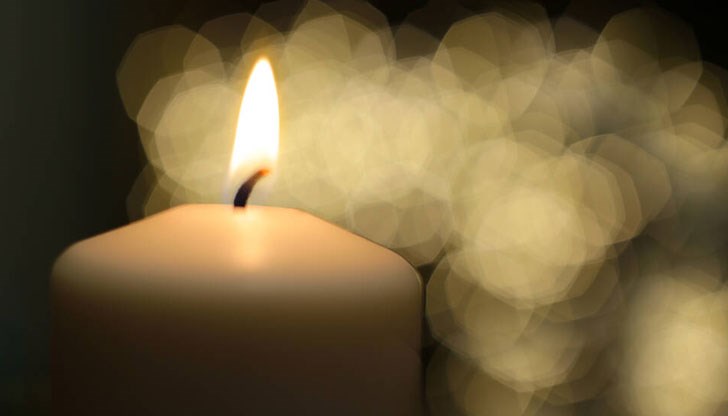 Маринова е дългогодишен журналист в БТА Маринова е дългогодишен журналист в БТА