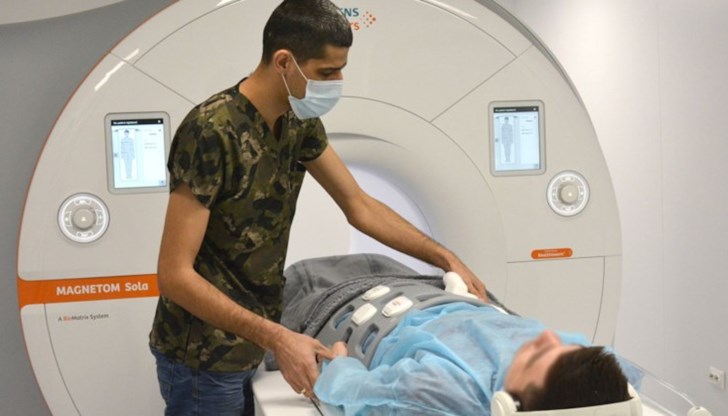 Бързата и точна диагностика с ЯМР и адекватното лечение са помогнали на 40-годишния пациент