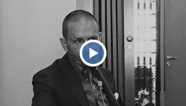 Каква е връзката между „СС клуб“ на Мартин Божанов и кръга „Осемте джуджета“?