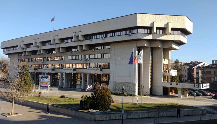 Председателството на комисията е на ротационен принцип Председателството на комисията е на ротационен принцип