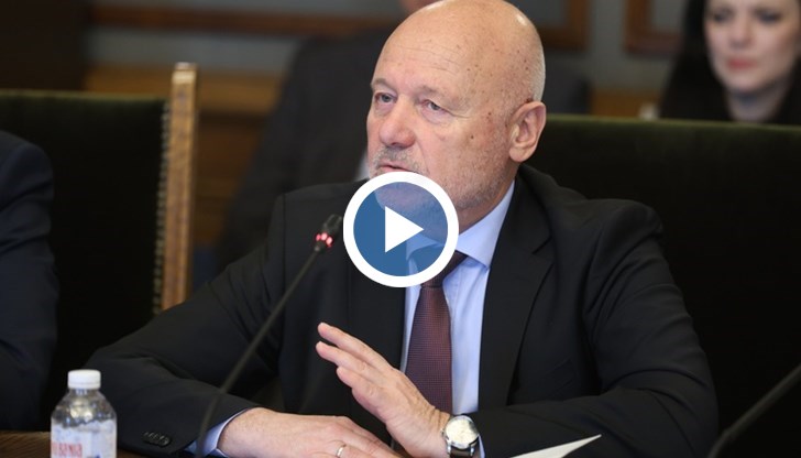 Министърът коментира и шпионския скандал в ГДБОП
