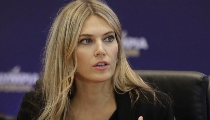 Бившата заместник-председателка на институцията е обвинена във финансова измама за 150 000 евро Бившата заместник-председателка на институцията е обвинена във финансова измама за 150 000 евро