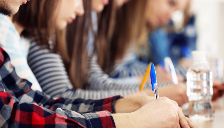 Комисията по образование в НС прие окончателно предложението на Омбудсмана