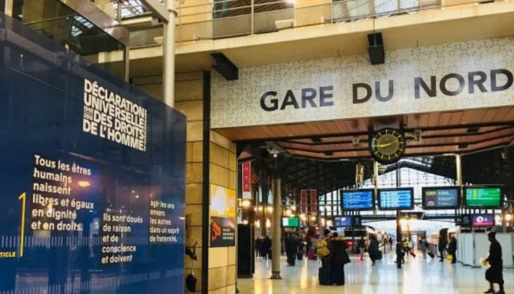 Те са били във влак на столичната гара Gare du Nord Те са били във влак на столичната гара Gare du Nord