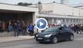 Опашка от желаещи да гласуват се изви пред руското посолство у нас