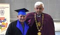 Рекордьор на Гинес се дипломира на 79 години