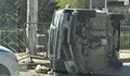 Автомобил се обърна в София