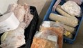 Полицаи предотвратиха продажбата на 120 кг хранителни продукти с изтекъл срок на годност