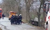 Двама души загинаха при катастрофа на пътя Добрич - Крушари