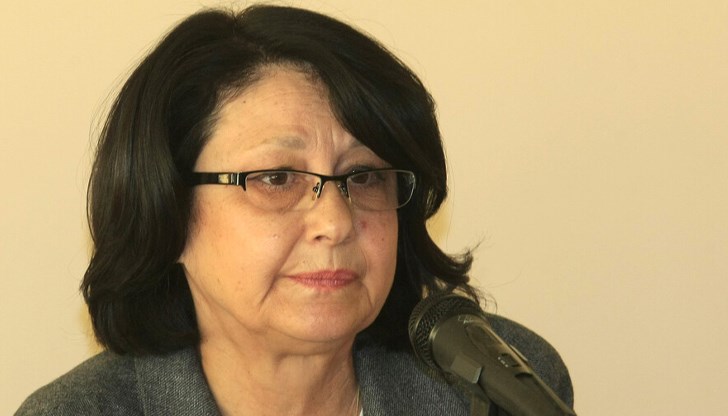 Тя подаде оставка като зам.-омбудсман малко преди консултациите за служебен премиер