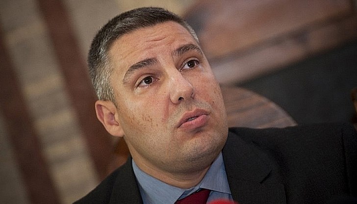 "Цацаров - този безобразник ни натресе Сарафов и Гешев'', коментира юристът "Цацаров - този безобразник ни натресе Сарафов и Гешев'', коментира юристът