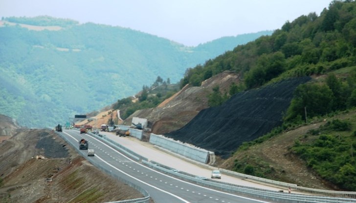 Ще се работи и за второ трасе извън дефилето в посока София – Кулата Ще се работи и за второ трасе извън дефилето в посока София – Кулата