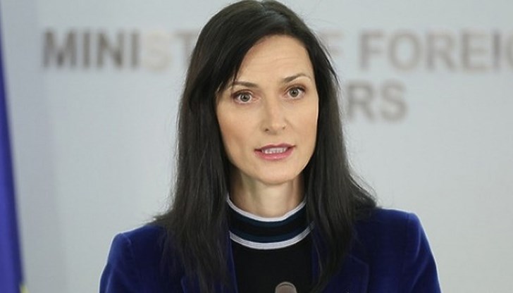 Преподавателят по конституционно право Пламен Киров обяснява процедурата