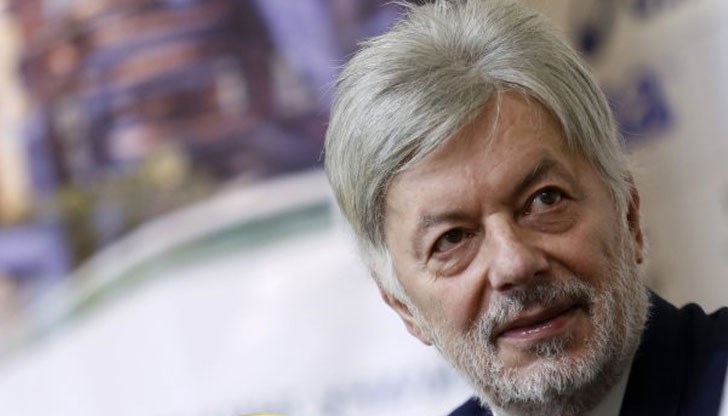 В България предателите са много. Особено във футбола. Изпитал съм го на гърба си, заяви той