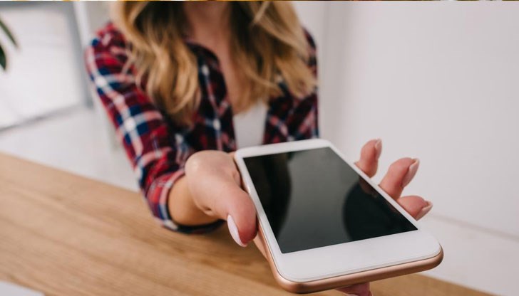 Условието е мобилният оператор да е обявил вдигане на цените спрямо инфлацията