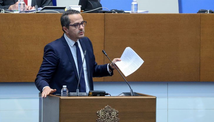 Единствените, които ги е страх от избори са ПП-ДБ, посочи депутатът на "Възраждане" Единствените, които ги е страх от избори са ПП-ДБ, посочи депутатът на "Възраждане"