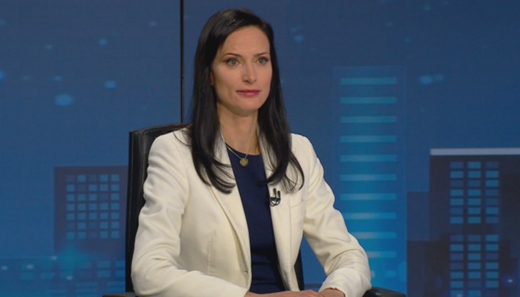 По думите ѝ Николай Денков е подал оставка без предупреждение