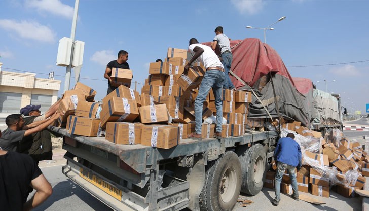 Поредната трагедия се е случила, докато хиляди хора са чакали пристигането на около петнадесет камиона с брашно Поредната трагедия се е случила, докато хиляди хора са чакали пристигането на около петнадесет камиона с брашно