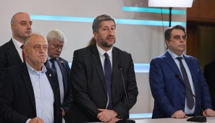 Атанас Славов, Андрей Цеков, Катя Панева и премиерът в оставка Николай Денков оттеглиха номинациите си