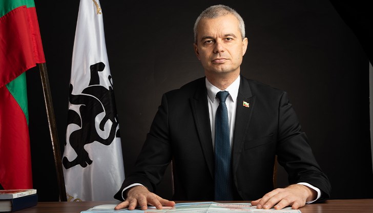 Партийният лидер заяви, че ПП "Възраждане" са готови да седнат на масата за преговори