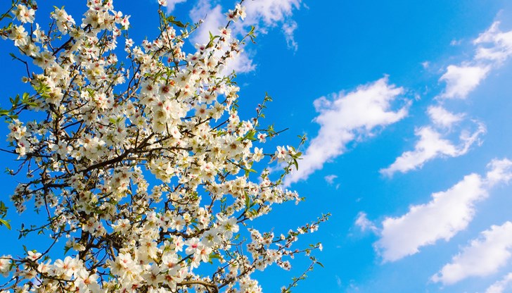 Студен фронт води до застудяване в понеделник