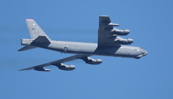 Военновъздушните сили са провели успешно изпитание в Тихия океан Военновъздушните сили са провели успешно изпитание в Тихия океан