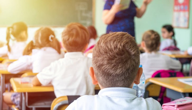 Ясни са имената на спечелилите конкурса за шест общински учебни заведения Ясни са имената на спечелилите конкурса за шест общински учебни заведения