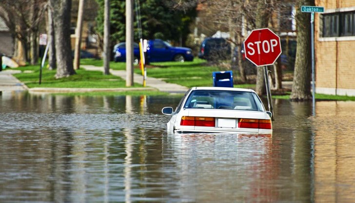 Река Гартамп преля, евакуираха жителите на Виен
