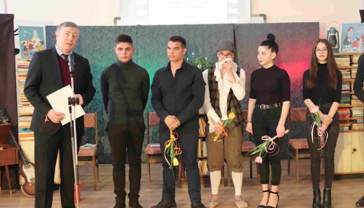 Гост на празничното събитие бе областния управител Данаил Ковачев Гост на празничното събитие бе областния управител Данаил Ковачев