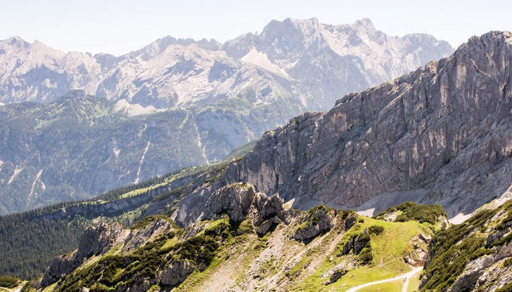 Туристите са в неизвестност от вчера Туристите са в неизвестност от вчера