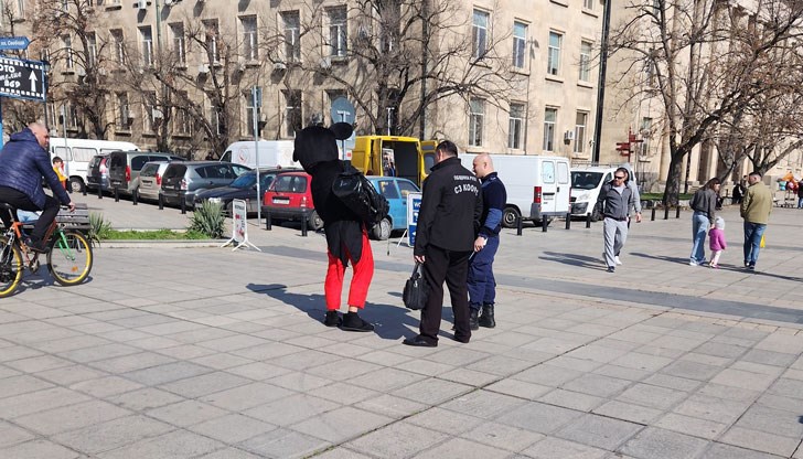 Арестуваха най-издирвания престъпник Мики