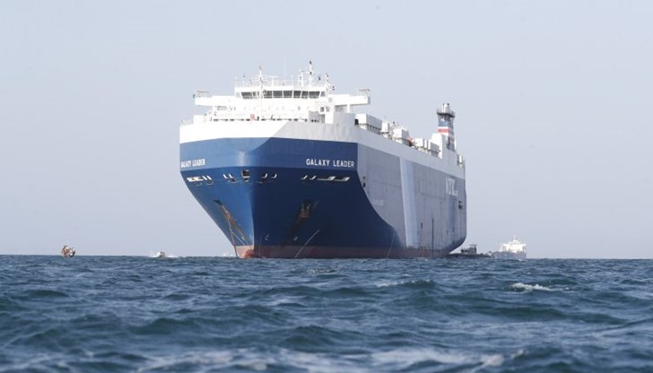 17-членният екипаж е евакуиран, съобщи говорител на НАТО 17-членният екипаж е евакуиран, съобщи говорител на НАТО