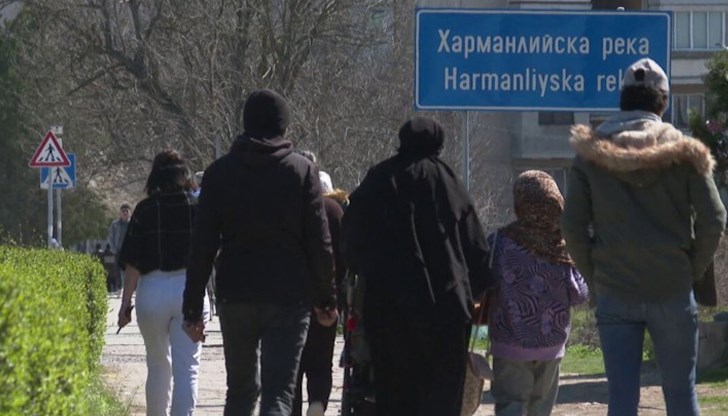 Жителите на града се събраха на протест срещу бежанците