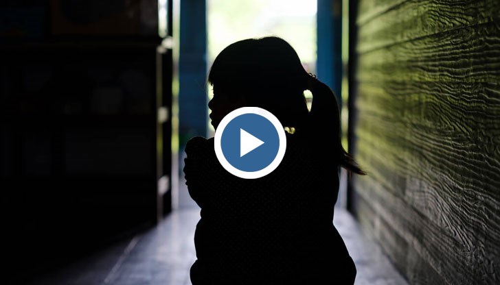 Момичето е изнасилвано многократно от голяма група момчета на възраст между 13 и 18 години