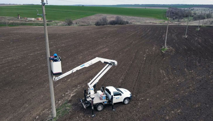 Акцията е част от програмата „Безопасно небе за птиците в Североизточна България“