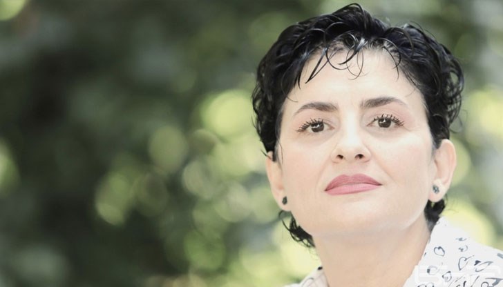 Асен Василев първо харчи, а после мисли откъде ще се вземат парите