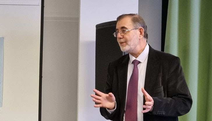 Премиерата ще бъде в зала „Европа“ на Доходното здание