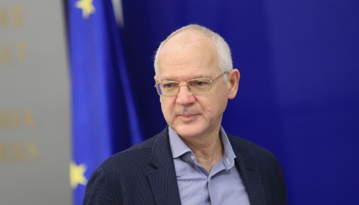 Инвестициите през 2023 г. са ударили дъно, коментира председателят на АИКБ Инвестициите през 2023 г. са ударили дъно, коментира председателят на АИКБ