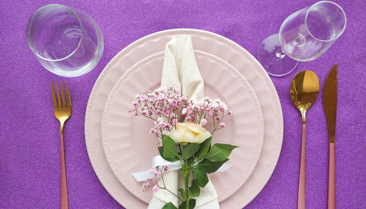 Днес се заговява с месни ястия